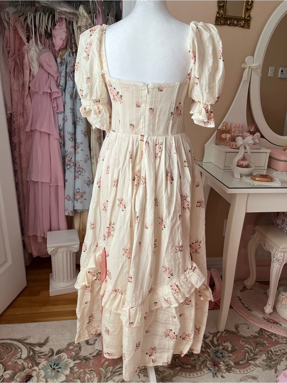 Cream Floral Maxi Dress with Pink Accents and Puff Sleeves - Picture 5 of 5